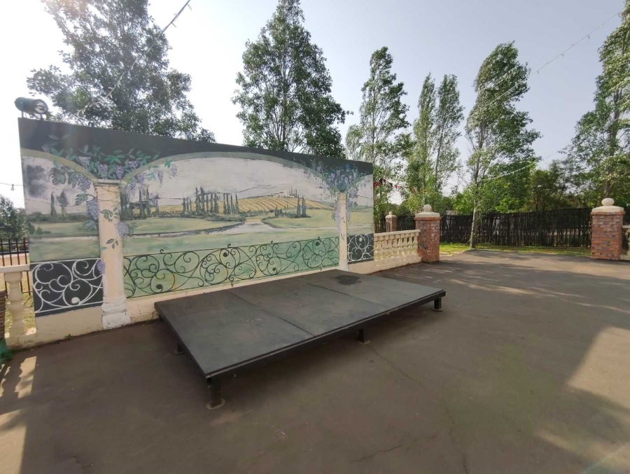 6 Bedroom Property for Sale in Quaggafontein Free State